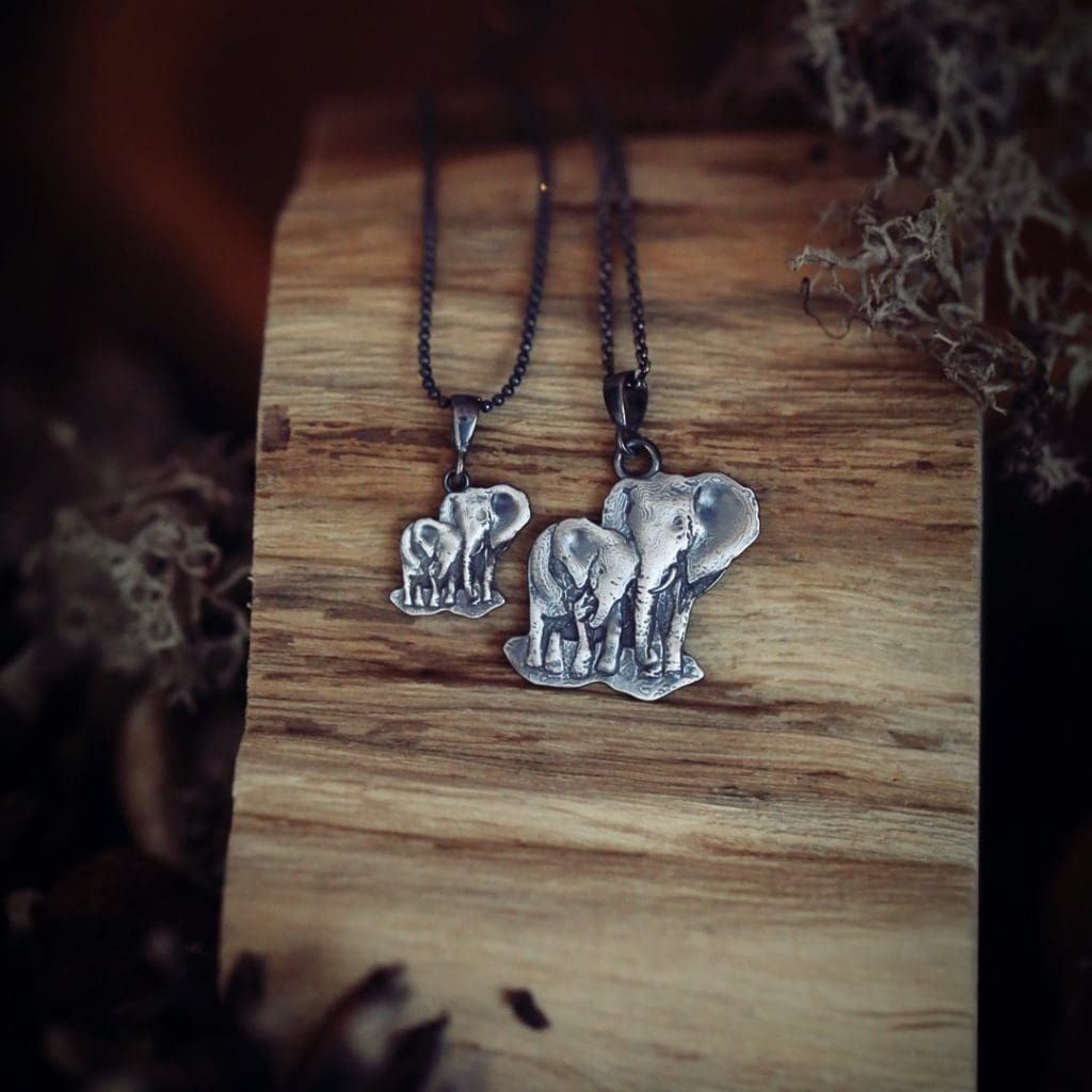 wisior ze srebra słoń słonie
